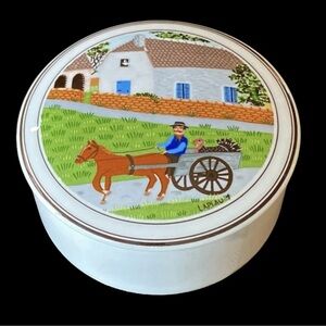 Villeroy & Boch Design Naif Lidded Porcelain Trinket Box  Horse Drawn Wagon 4”